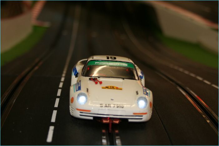 Porsche 959 (2)